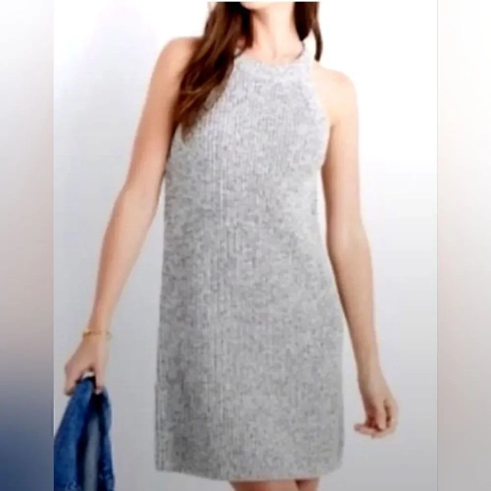 Grey and white sleeveless sweater dress.